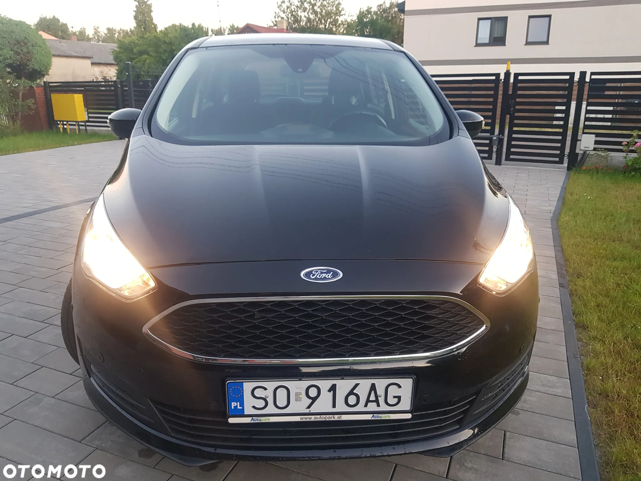 Ford Grand C-MAX Gr 1.0 EcoBoost Trend ASS - 16