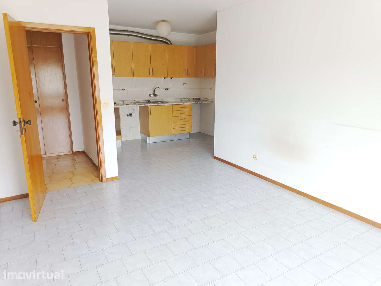 Apartamento T1 em Coimbra (Urbanização do Loreto) - Grande imagem: 3/12