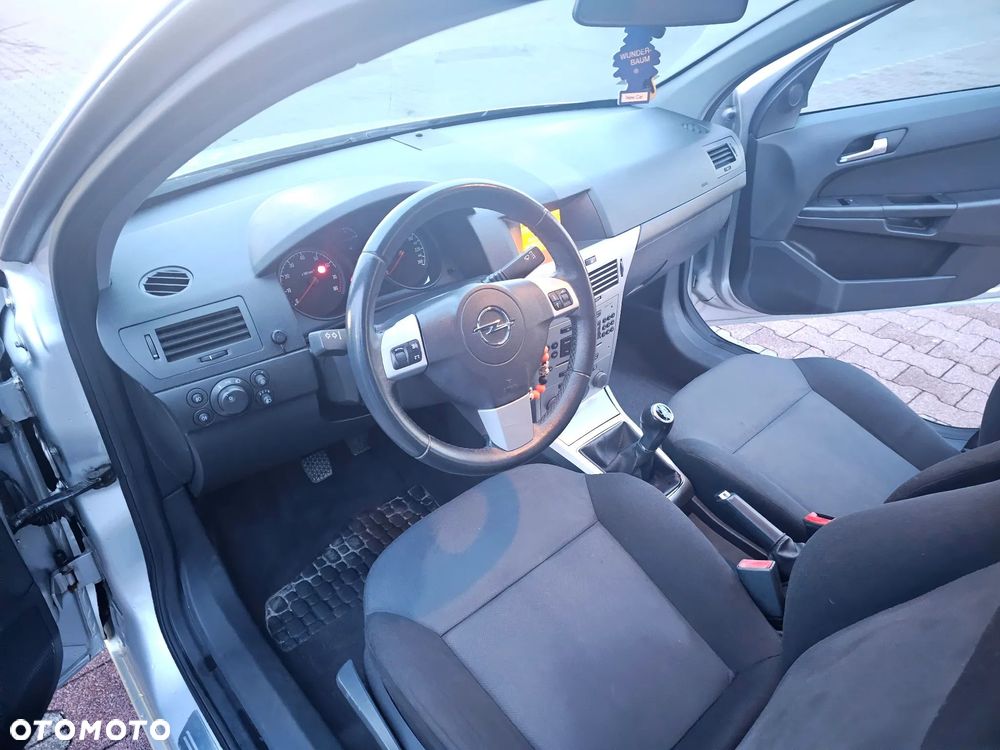 Opel Astra 1.6 - 7