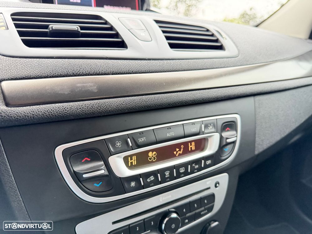 Renault Mégane 1.5 dCi Dynamique S EDC CO2 Champion - 12