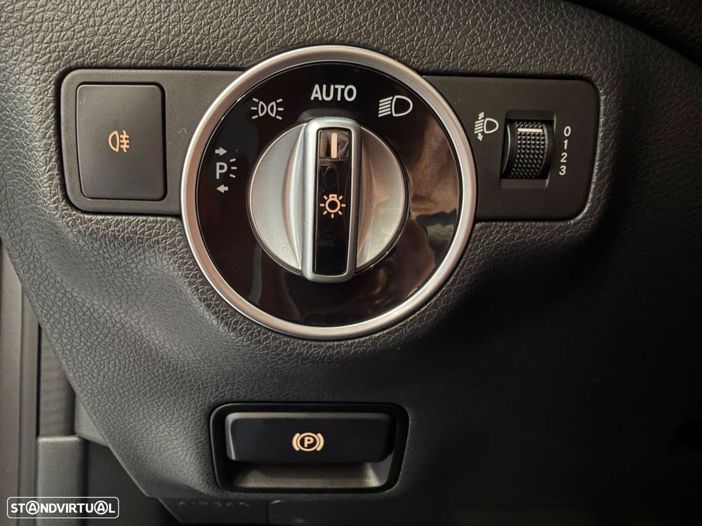 Mercedes-Benz CLA 220 d 7G-DCT AMG Line - 20