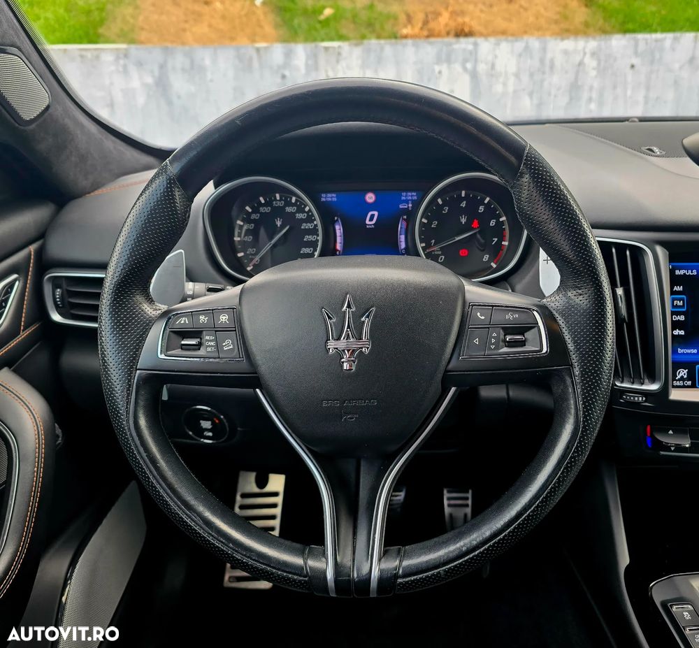 Maserati Levante - 15