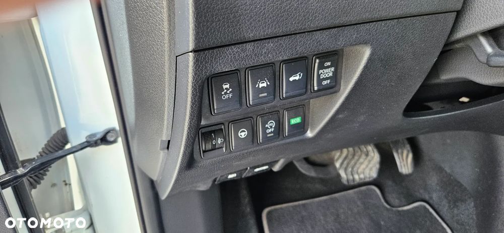 Nissan X-Trail - 27
