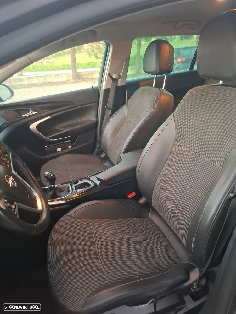 Opel Insignia Sports Tourer 2.0 CDTi Executive ecoFLEX - 12