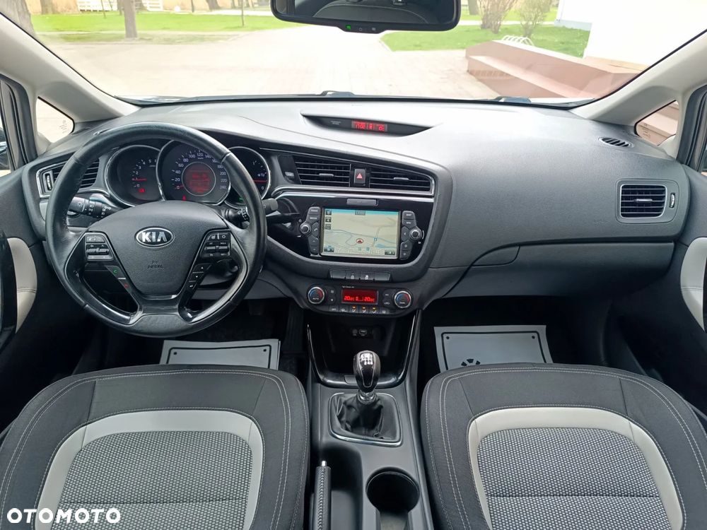 Kia Ceed 1.6 CRDi XL - 28