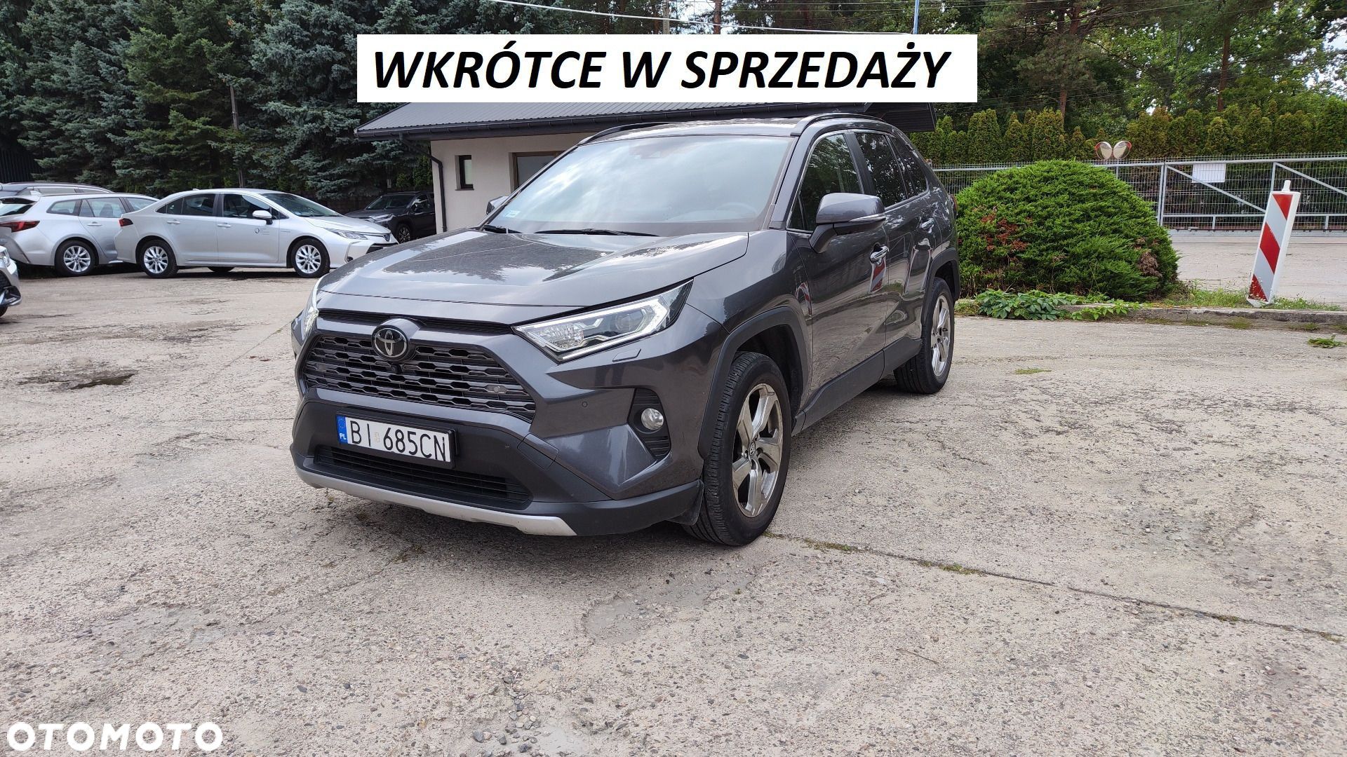 Toyota RAV4 - 1