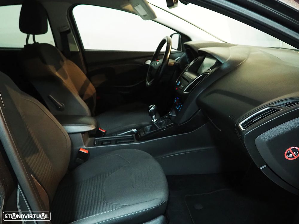 Ford Focus 1.5 TDCi Titanium - 14