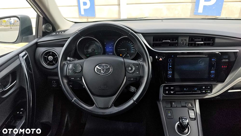 Toyota Auris 1.8 HSD Luna - 28