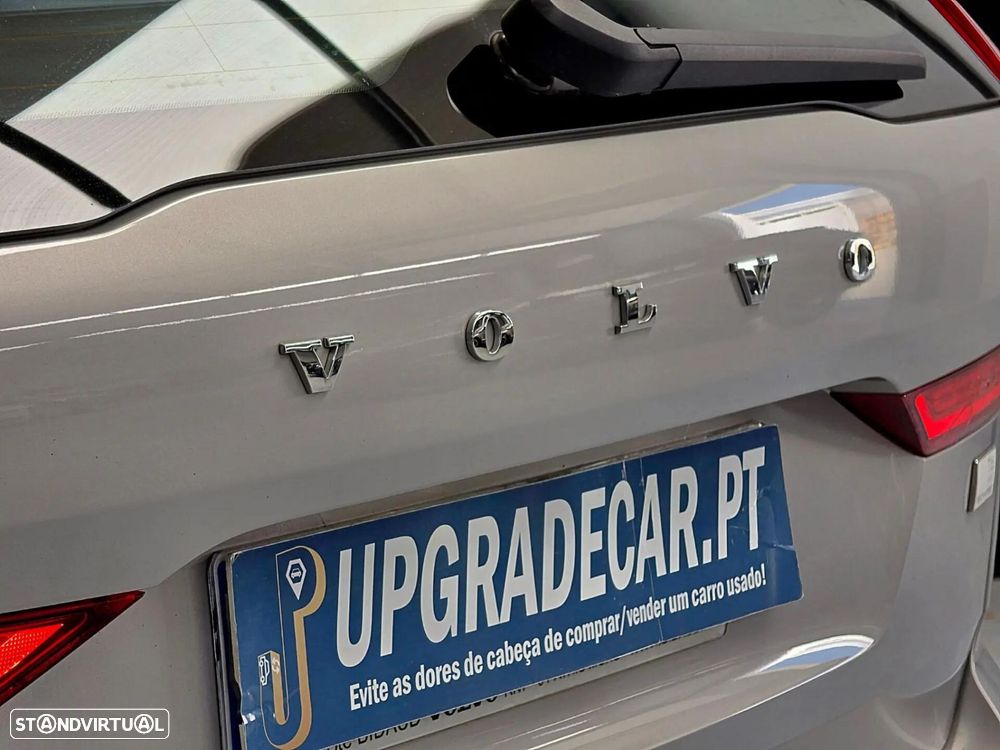 Volvo XC 60 2.0 T6 PHEV Inscription AWD - 16