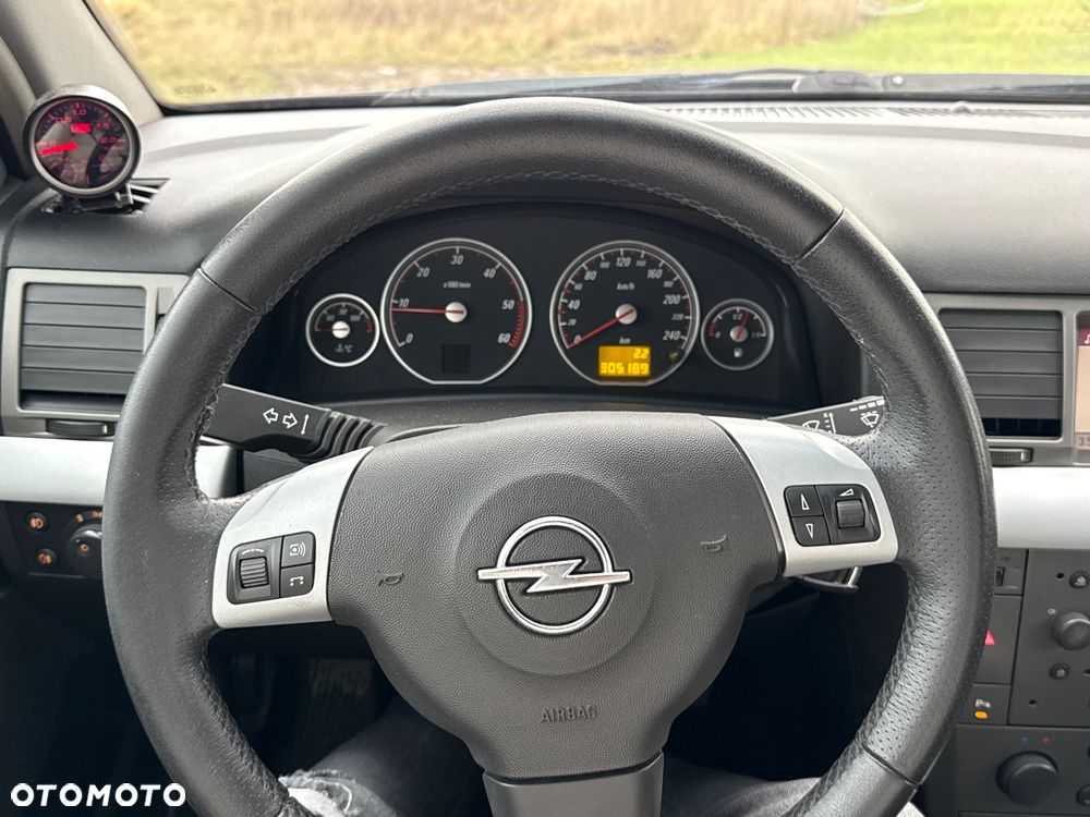 Opel Vectra 1.9 CDTI Cosmo - 8