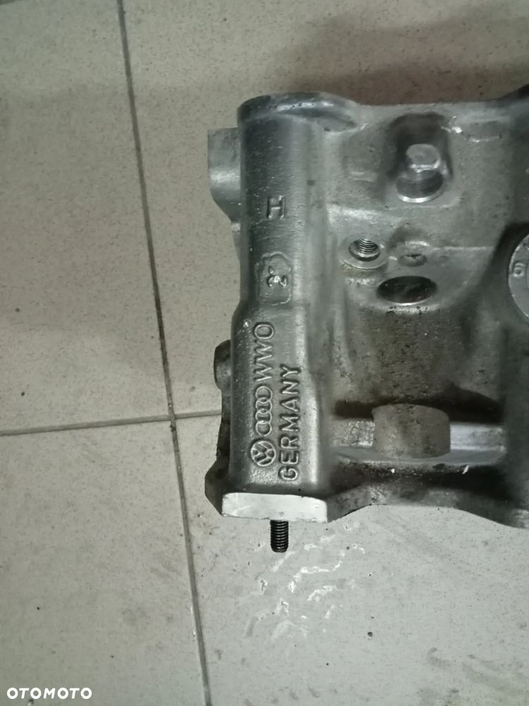 głowica audi a 6 c 4 2.5 tdi 046103373b po regeneracji - 4