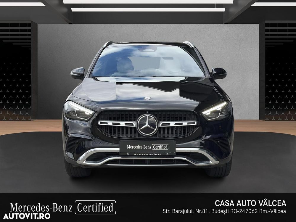 Mercedes-Benz GLA - 8