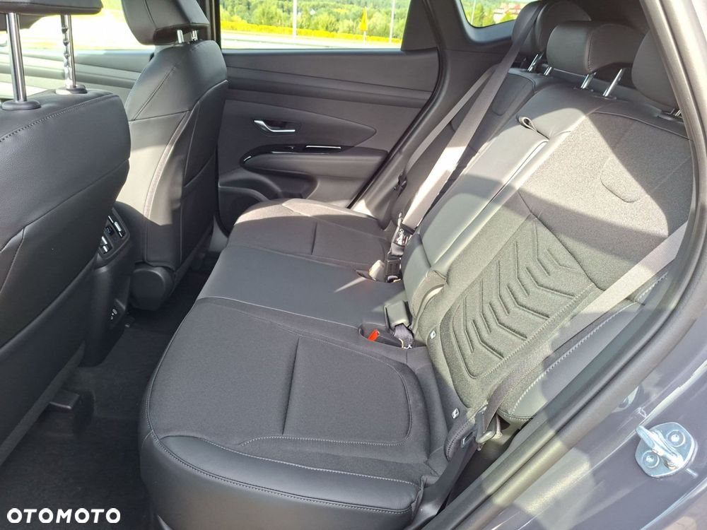 Hyundai Tucson - 36