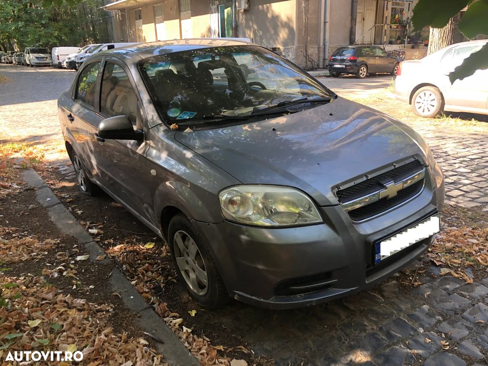 Dezmembrez Chevrolet Aveo 1,4 benzina gri 2010 - 1