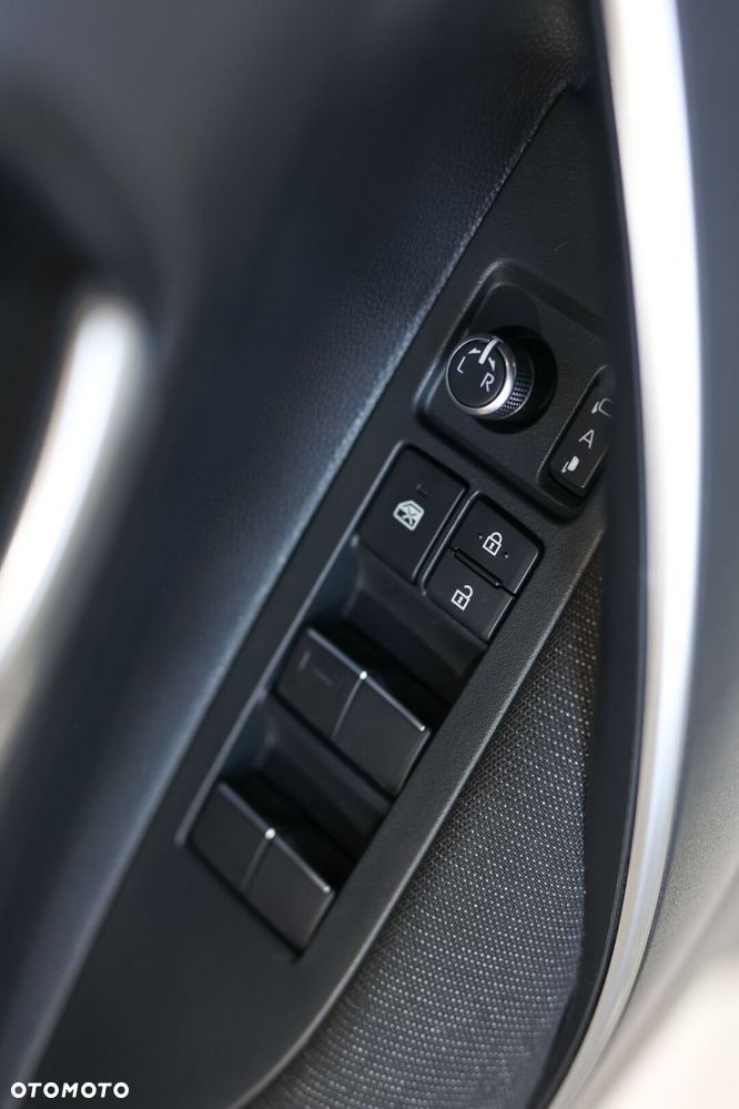 Toyota Corolla 1.8 Hybrid Comfort - 24