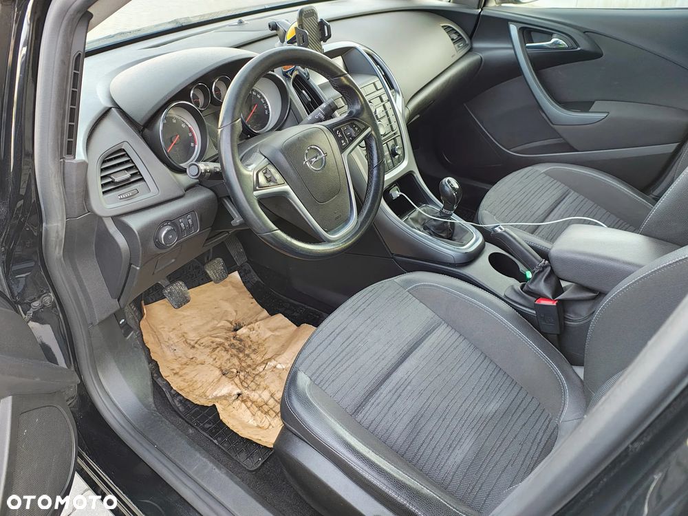 Opel Astra 1.4 T EU6 - 8