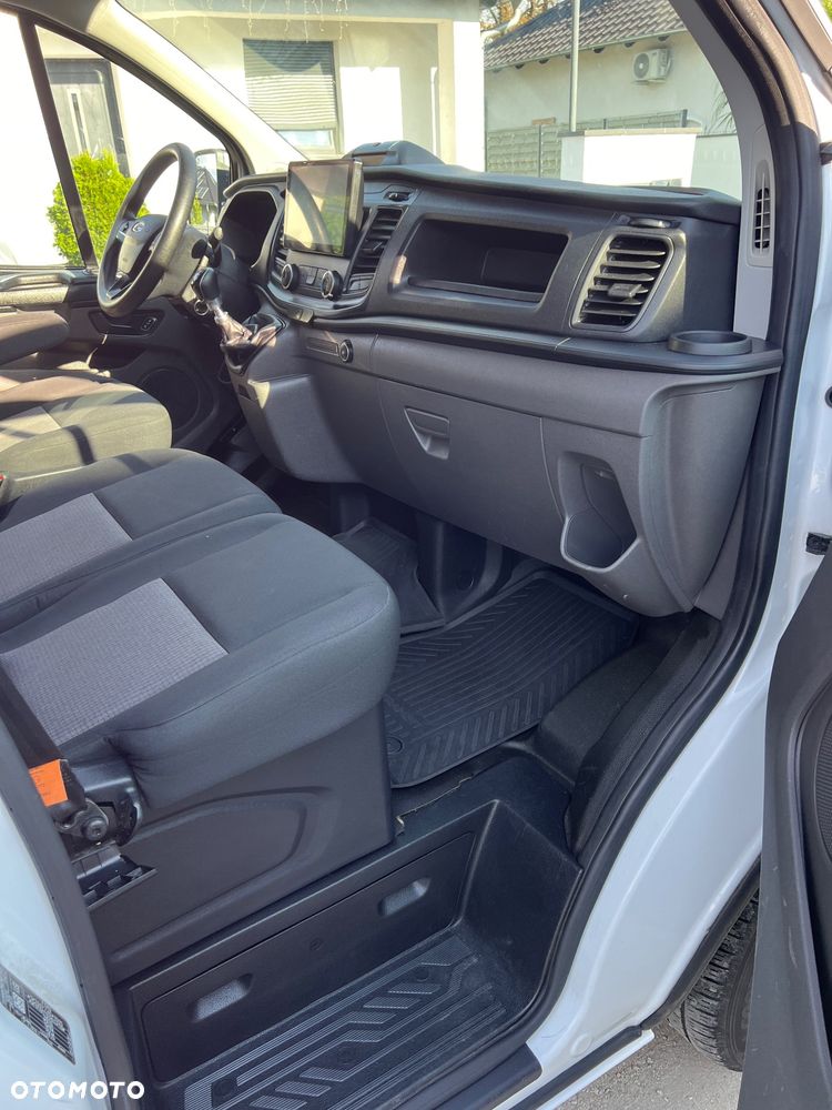 Ford Transit Custom - 14
