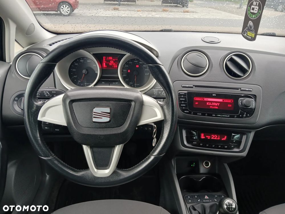 Seat Ibiza 1.4 16V Passion - 10