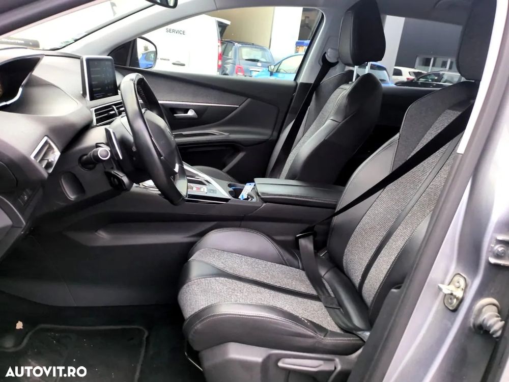 Peugeot 3008 BlueHDi 130 Stop & Start EAT8 Allure Business-Paket - 7