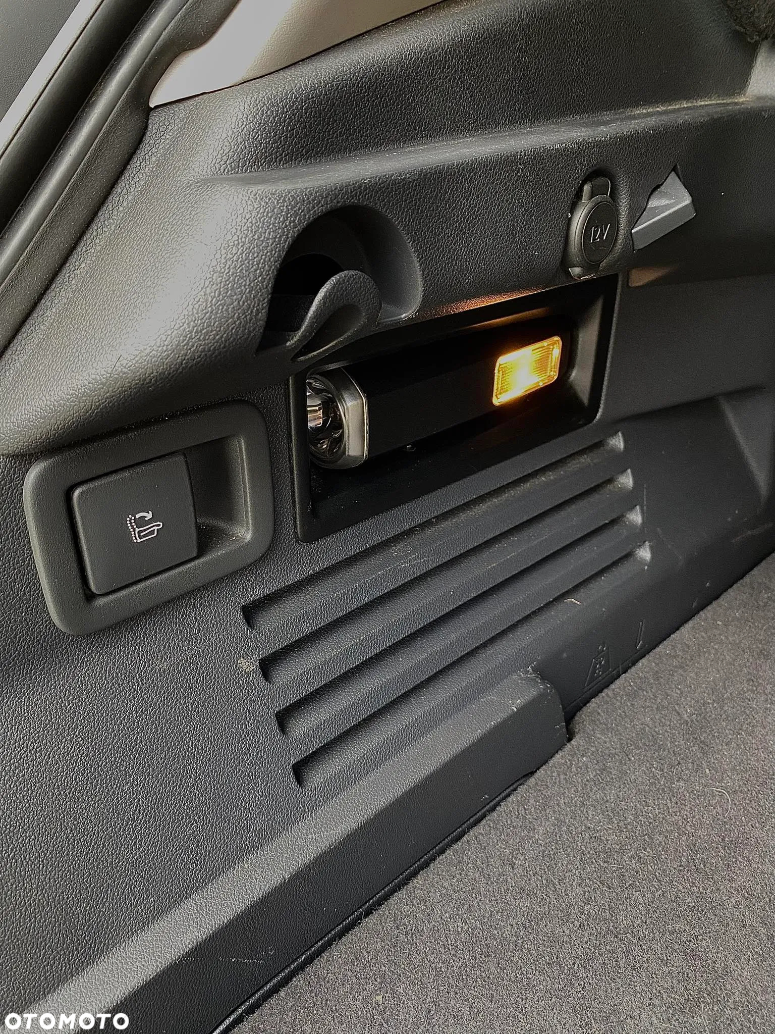 Peugeot 3008 1.6 Premium - 11
