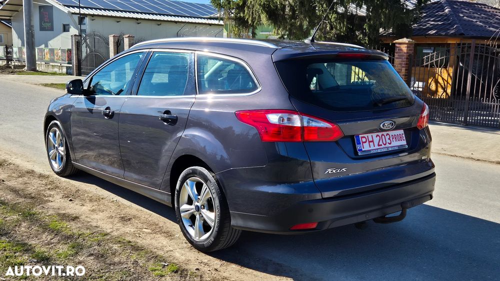 Ford Focus 1.6 TDCI DPF Titanium - 3