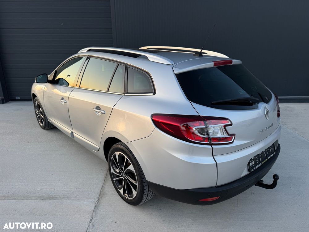 Renault Megane ENERGY dCi 110 Start & Stop Bose Edition - 4