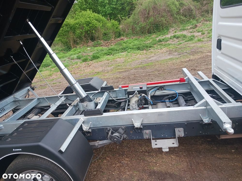 Iveco Daily 35C13 2015r Wywrotka Kiper Wywrot NOWY nowa zabudowa ocynk bliźniaki - 14