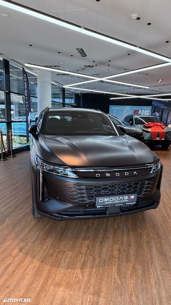 Omoda 9 1.5 TGDI 3DHT PHEV Black Edition - 4