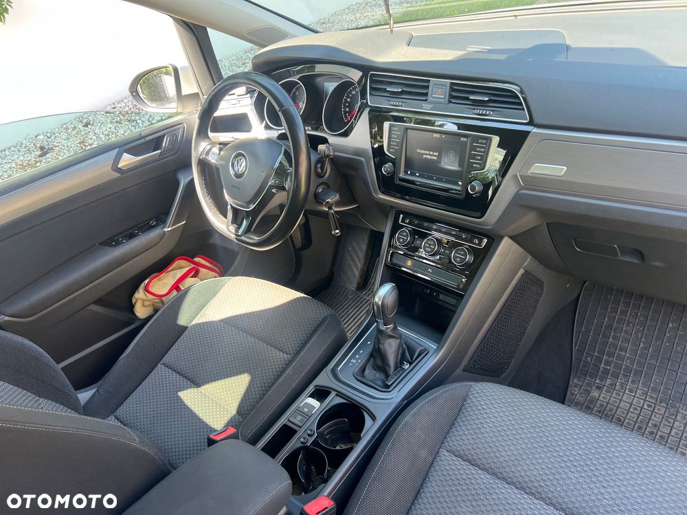 Volkswagen Touran 2.0 TDI BMT Highline DSG - 8