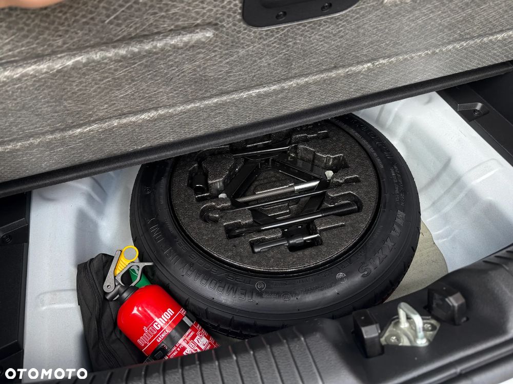 Hyundai i30 1.4 Classic + - 26