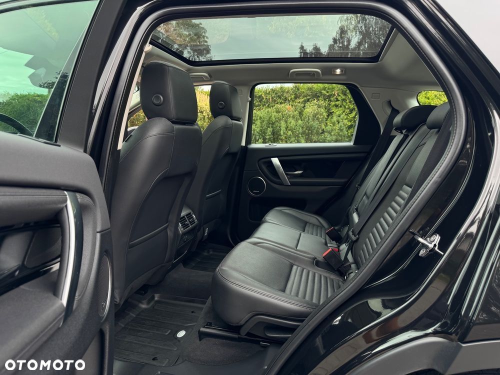 Land Rover Discovery Sport - 21