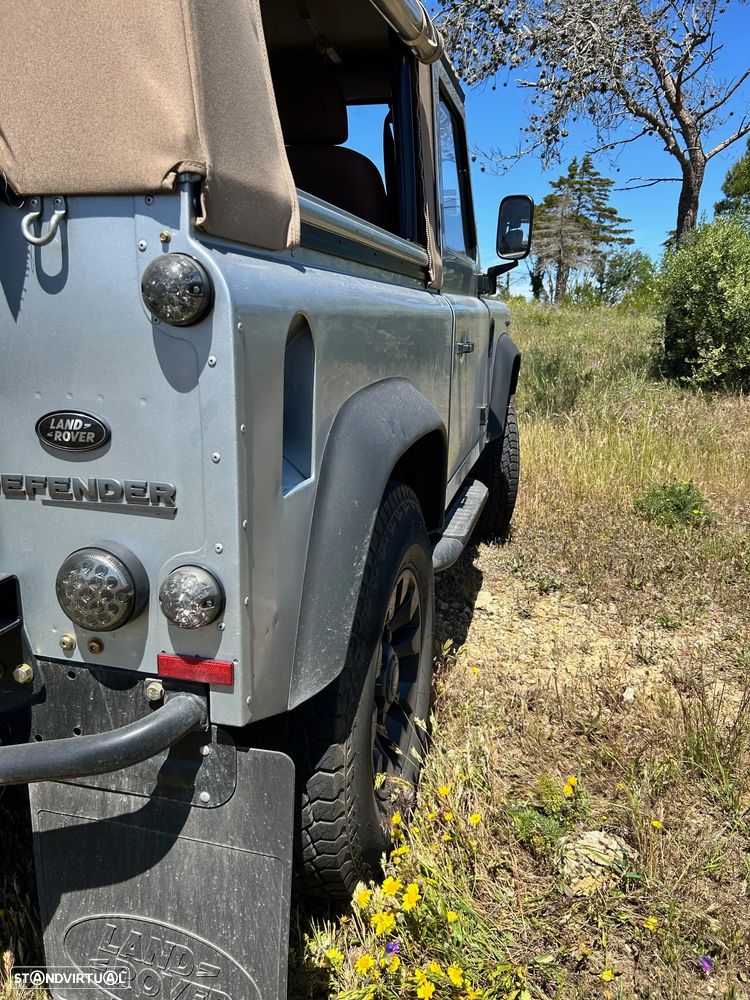 Land Rover Defender 90 2.4 CRD S - 15