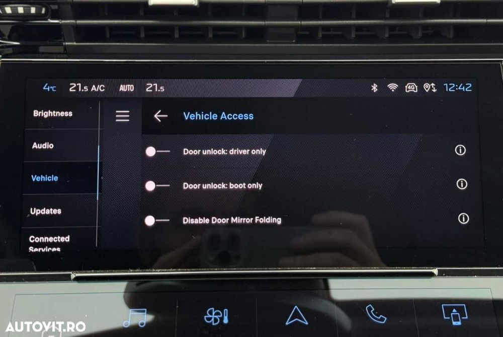 Peugeot 308 1.5L BlueHDI 130 S&S EAT8 Allure - 30