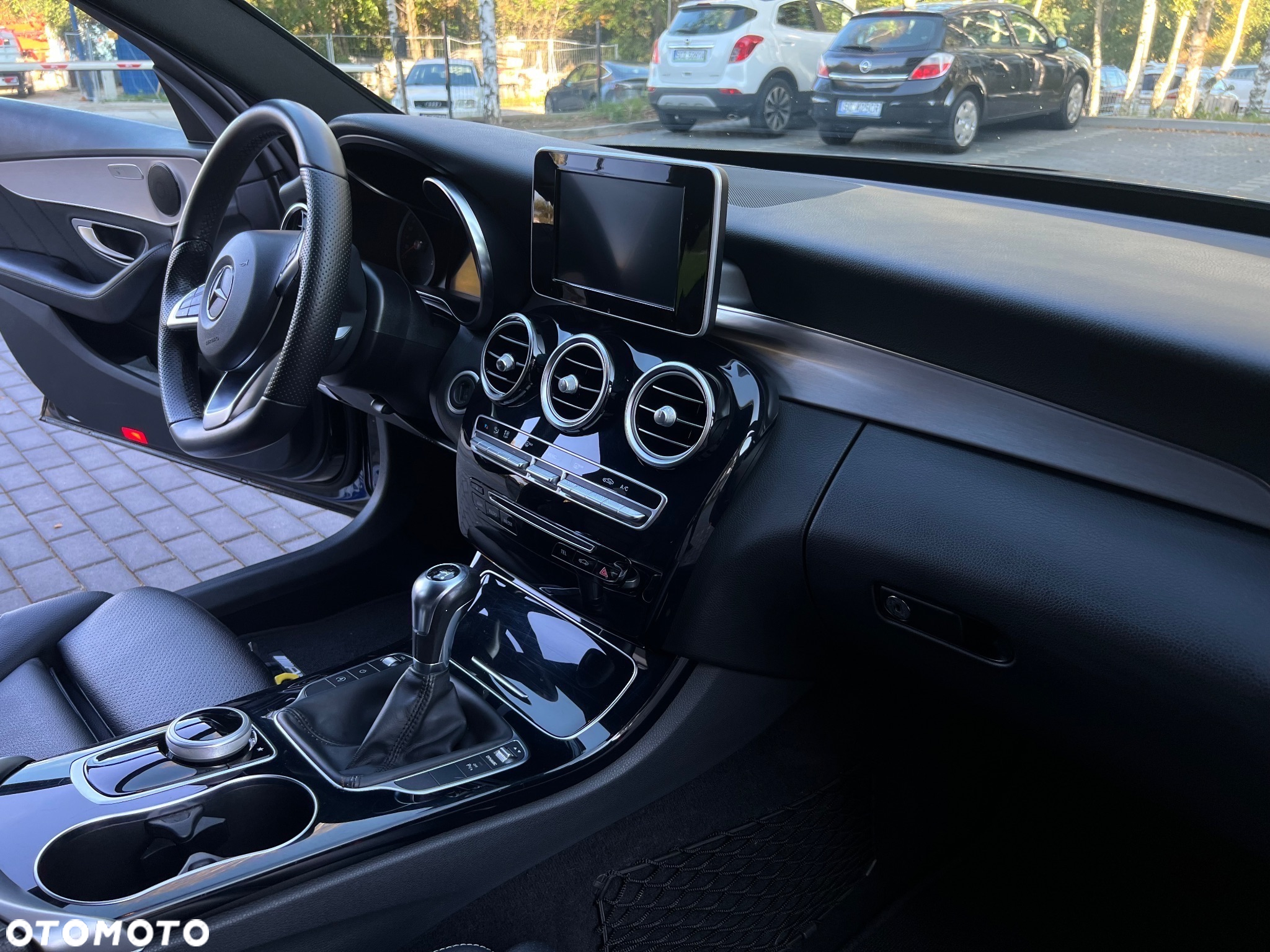 Mercedes-Benz Klasa C 180 (BlueTEC) d T AMG Line - 36