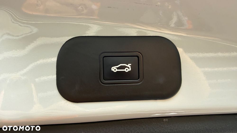 Toyota C-HR - 16