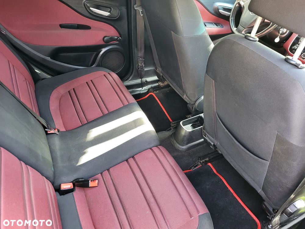 Fiat Punto - 18
