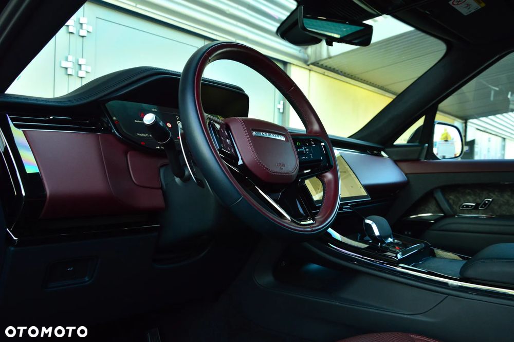 Land Rover Range Rover Sport D350 Autobiography Dynamic - 11