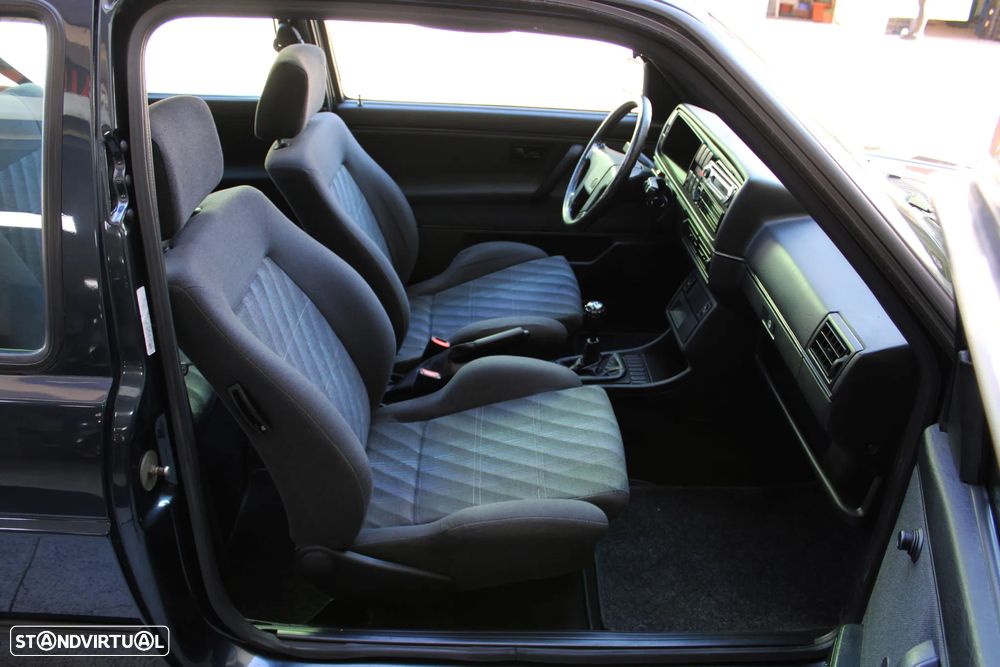 VW Golf ver-1-8-gti-16v - 28