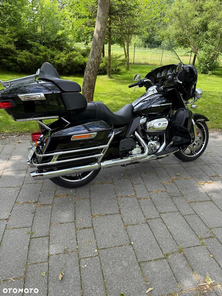 Harley-Davidson Touring Electra Glide - 1