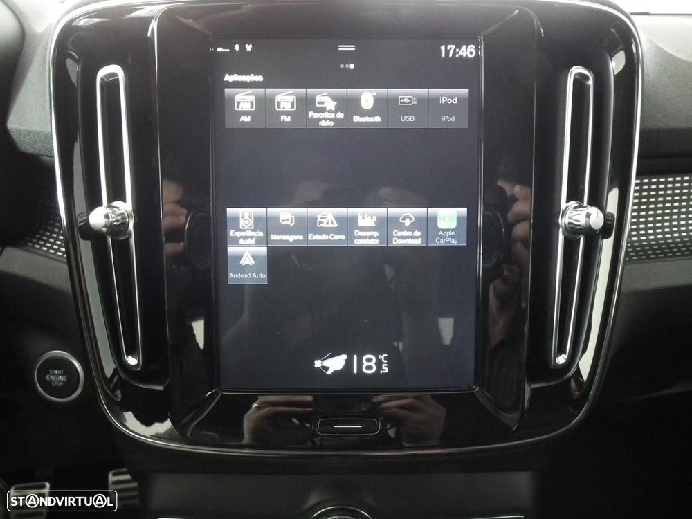 Volvo XC 40 2.0 D3 R-Design - 24