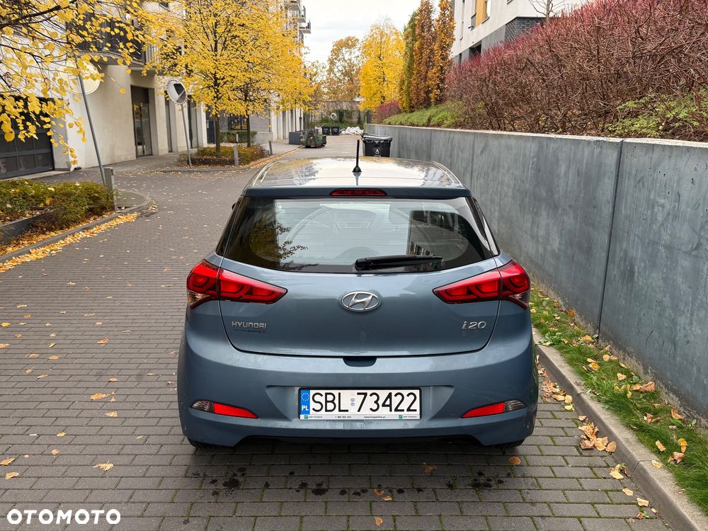 Hyundai I20 2017 photo 3
