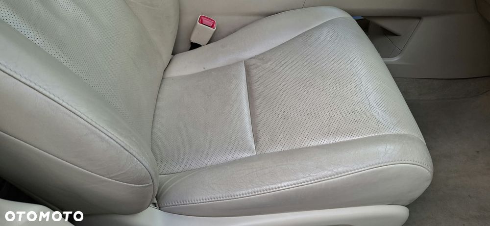 Lexus RX - 11