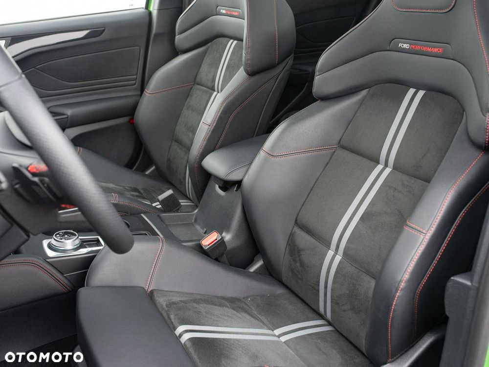 Ford Focus 2.3 EcoBoost S&S ST X - 13
