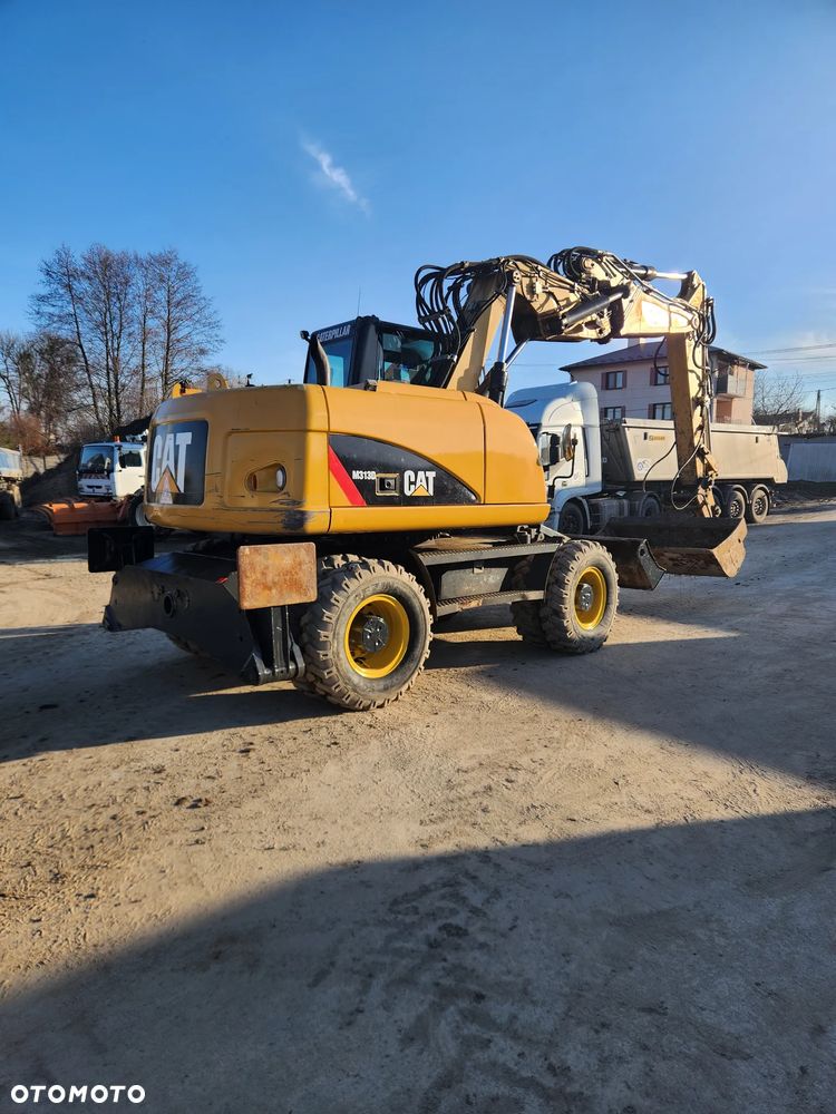 Caterpillar M313D - 6