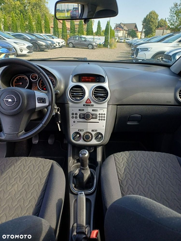 Opel Corsa 1.4 16V Edition - 18