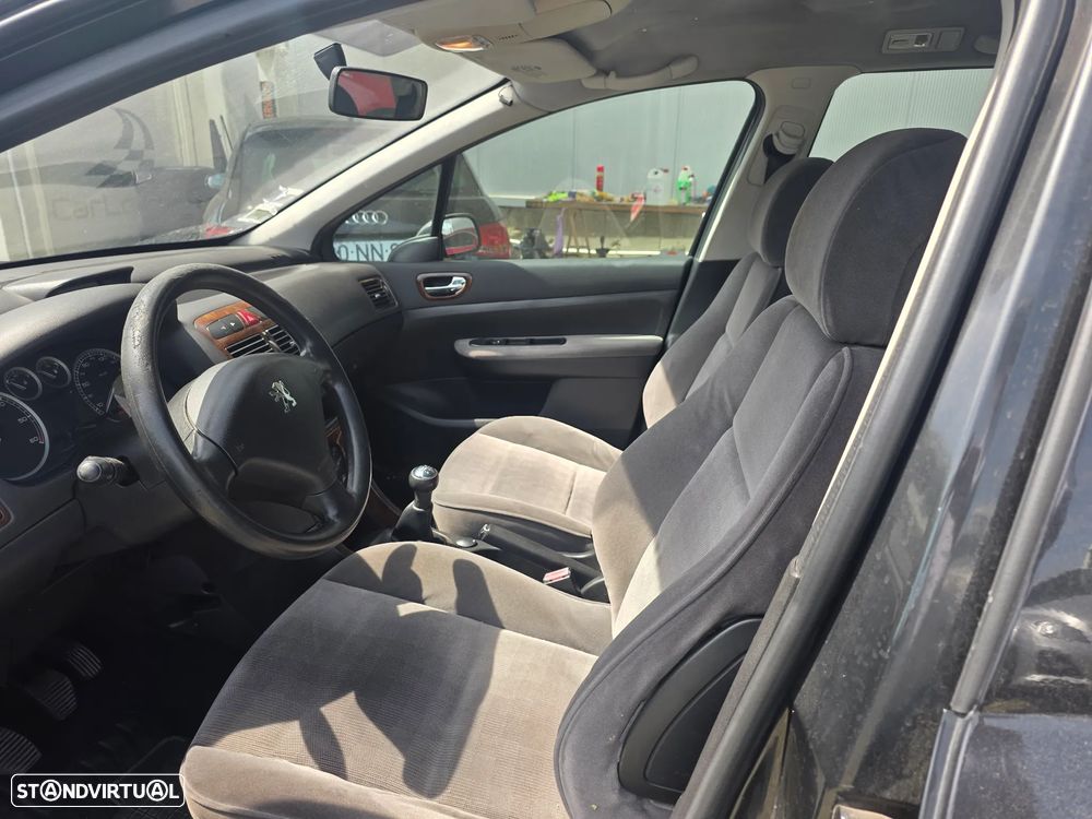 Peugeot 307 SW 1.6 HDi Executive - 13