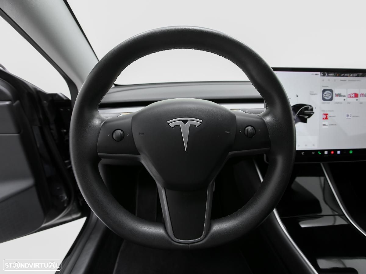 Tesla Model 3 Performance Dual Motor AWD - 18