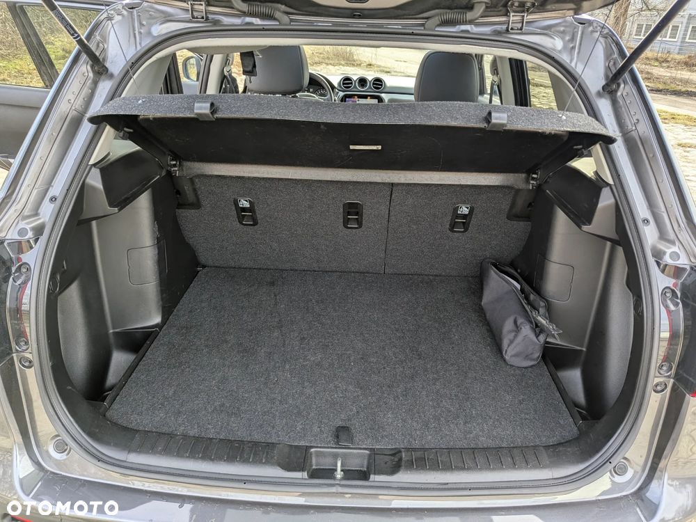 Suzuki Vitara 1.4 Boosterjet Hybrid Comfort+ - 14