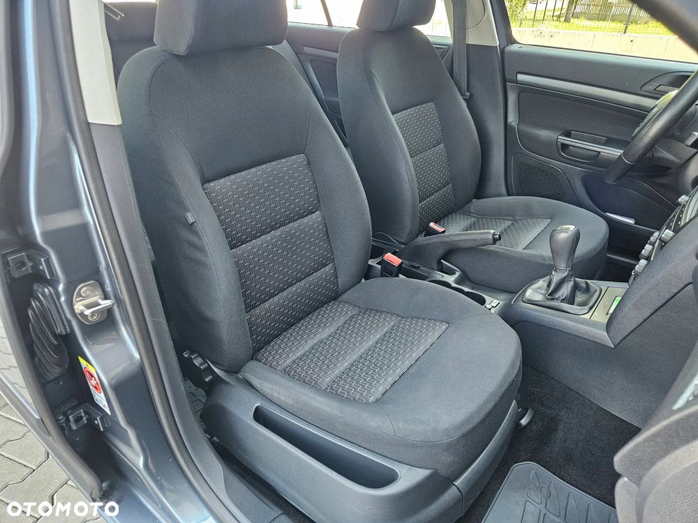 Skoda Octavia 1.6 Ambiente - 7