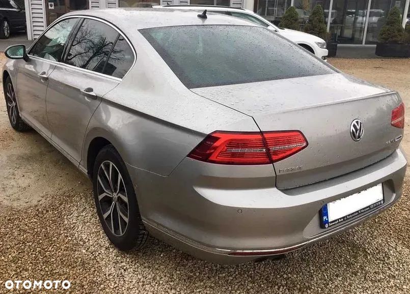 Volkswagen Passat 2.0 TDI BMT Highline DSG - 3